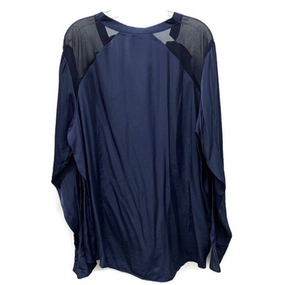 Poetic Justice Navy Blouse - Picture 2 of 3